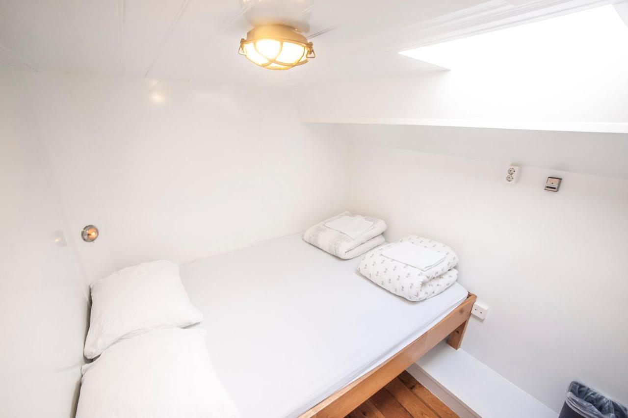 The Cabin - Haarlem Dış mekan fotoğraf